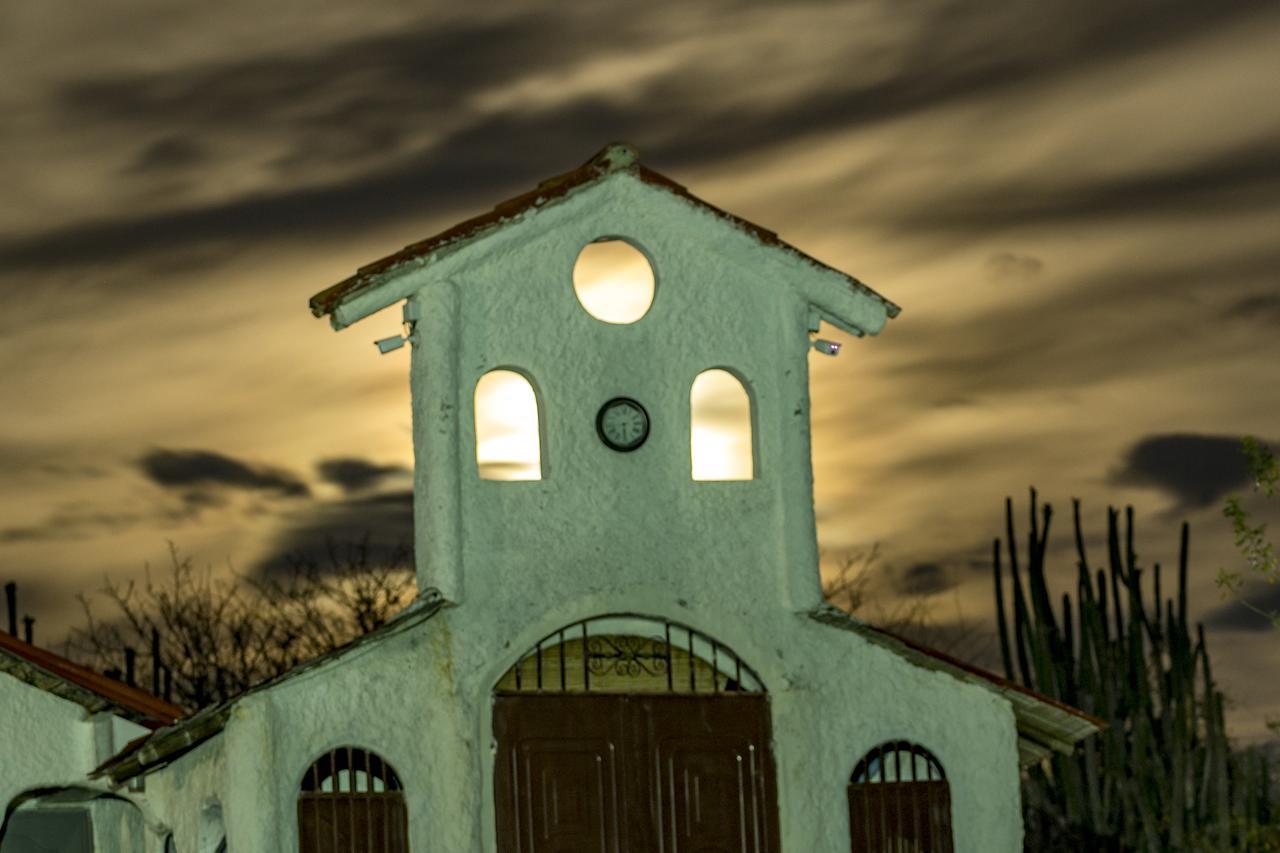 El Penon De Constantino - Tatacoa Hotel Villavieja Exterior foto